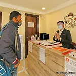 Oyo Hotel Signature View Near Akshardham