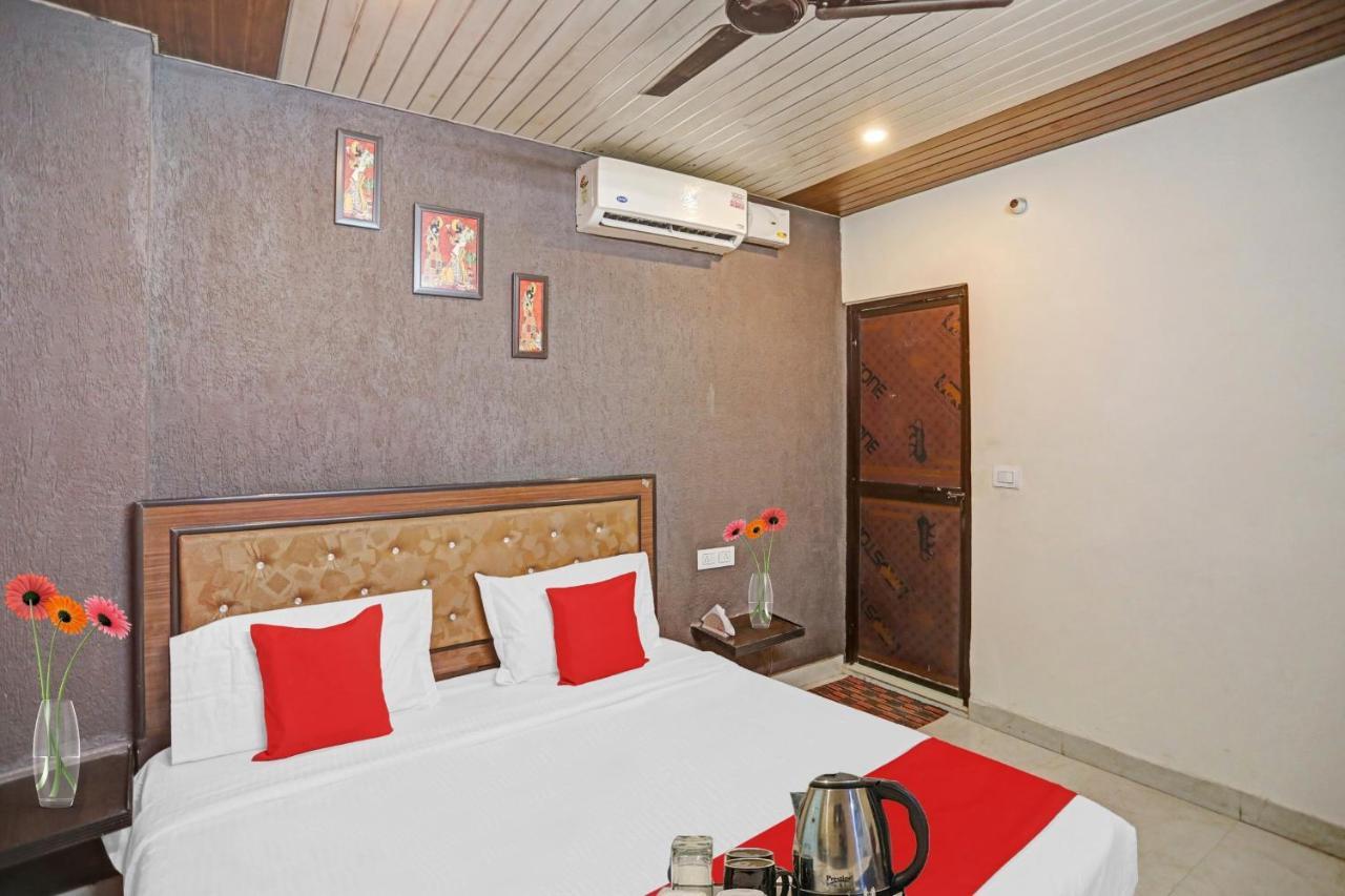 Oyo Signature View Near Akshardham Hotel New Delhi