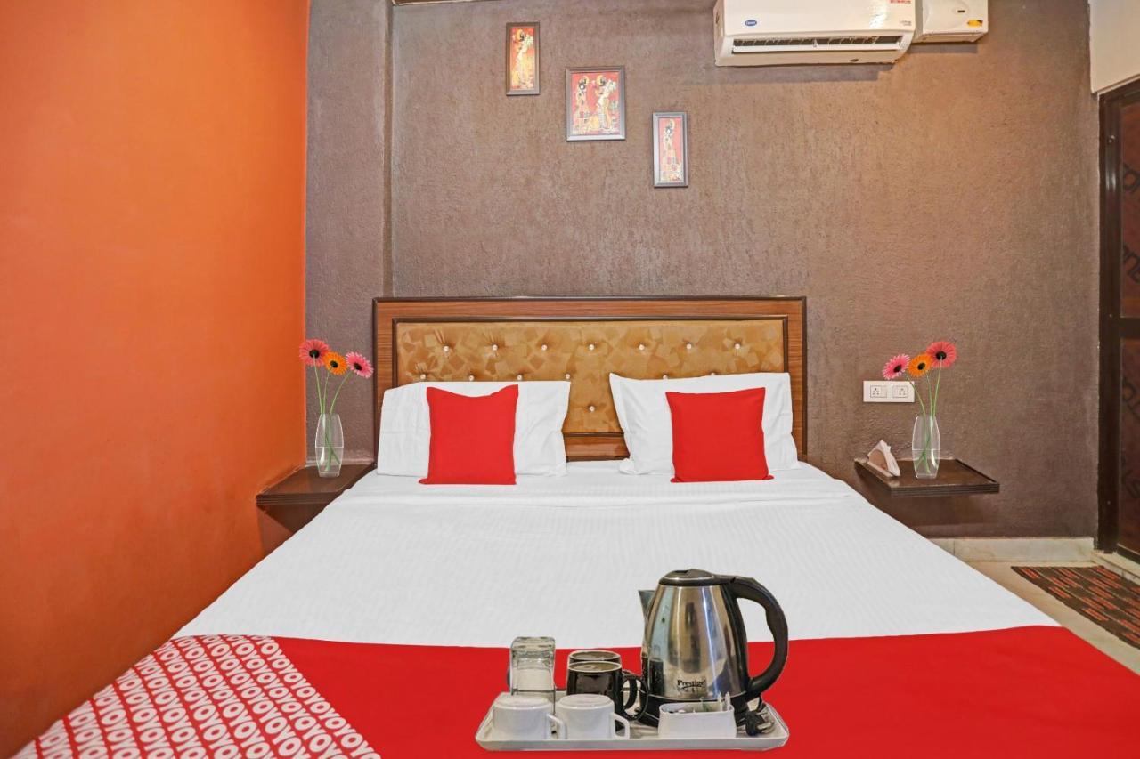 Hotel Oyo Signature View Near Akshardham 3*
